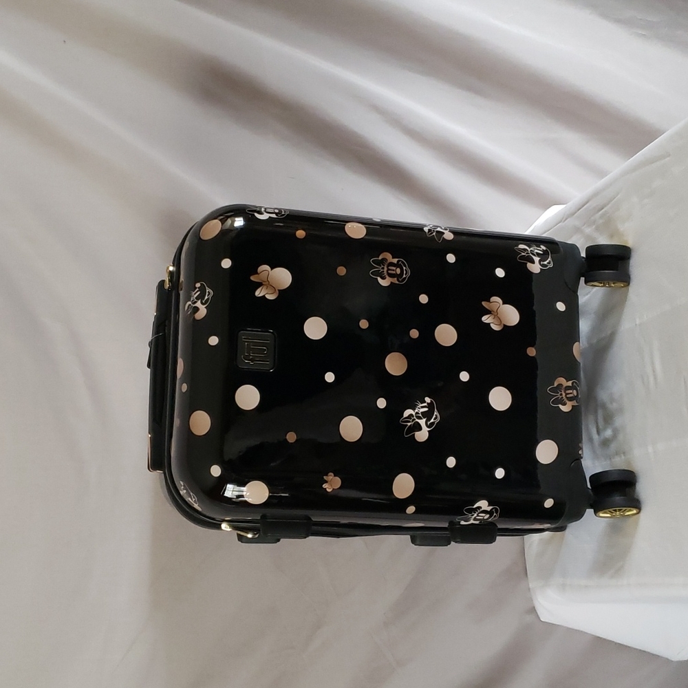 NEW FUL Disney's Minnie Mouse 21" Hardside Spinner